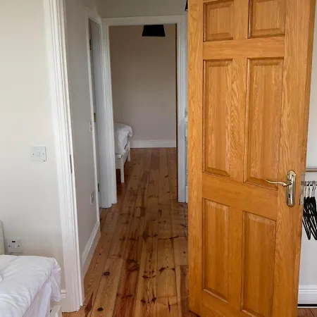 House No 10, Dingle Homes Lispole