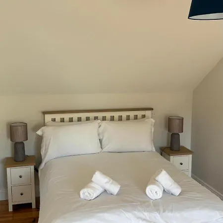 בית נופש House No 10, Dingle Homes Lispole